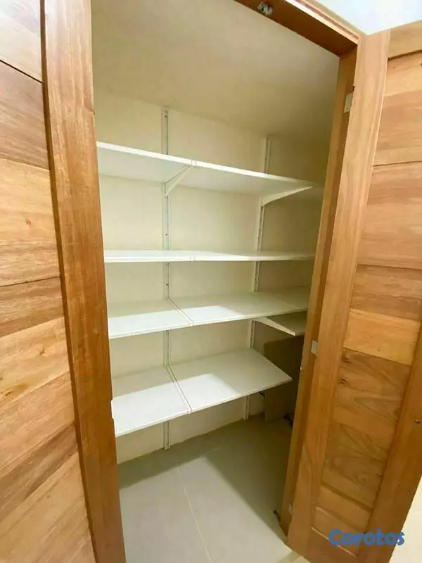 apartamentos - Vendo apartamento en colinas del Oeste  4