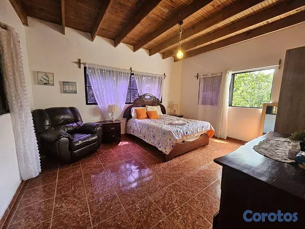 casas vacacionales y villas - Exclusiva Villa Amueblada en Jarabacoa 3