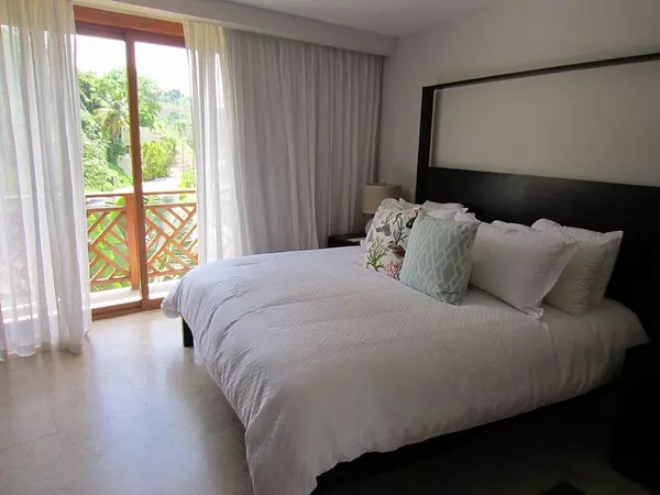 apartamentos - Vendo Apartamento amueblado en Puerto Bahía  2