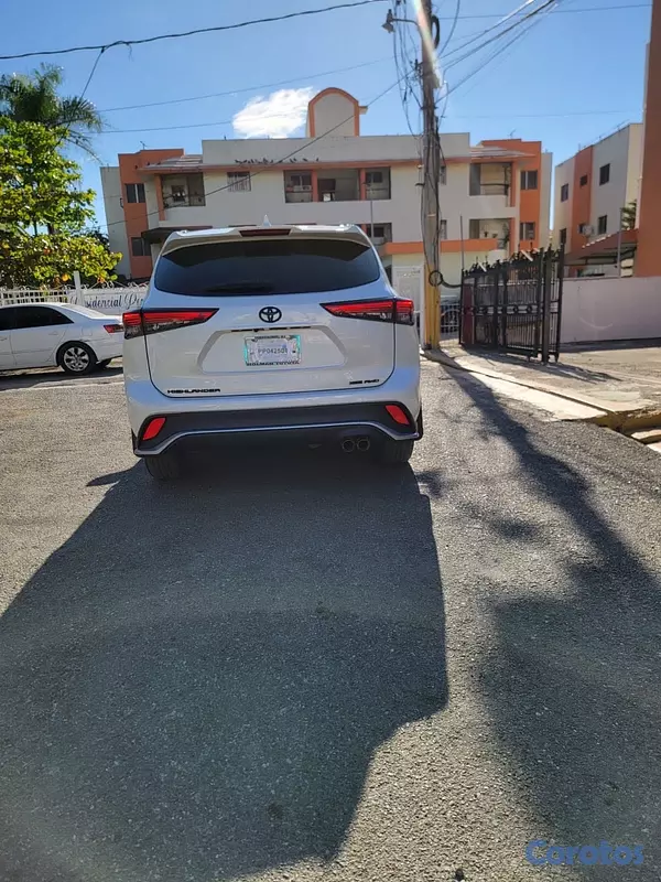 jeepetas y camionetas - Toyota Highlander 2021 XSE 4X4 10