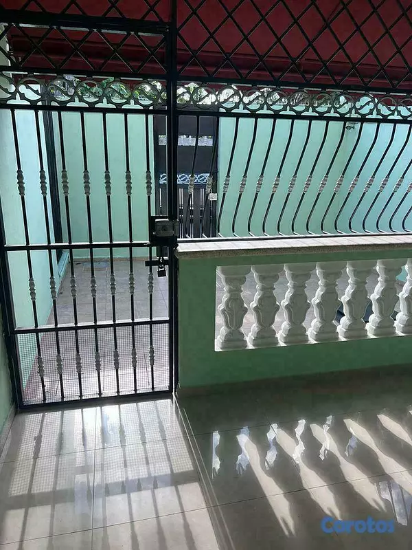 casas - Vendo casa vista hermosa, Santo Domingo Este 3