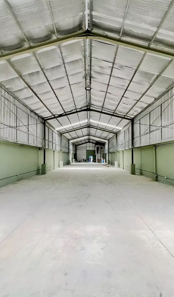 oficinas y locales comerciales - Alquiler nave comercial en ensanche la Fe  5