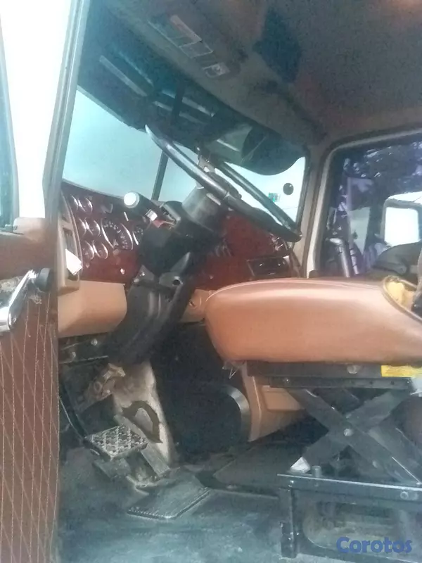 camiones y vehiculos pesados - Mack granite  7