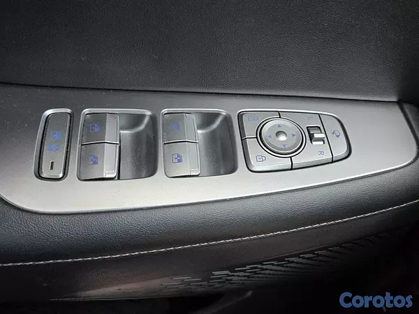 jeepetas y camionetas - HYUNDAI PALISADE 2019 NEGRO GASOLINA 6