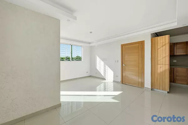 apartamentos - Apartamento 2do nivel con terraza en Venta – Brisa 5