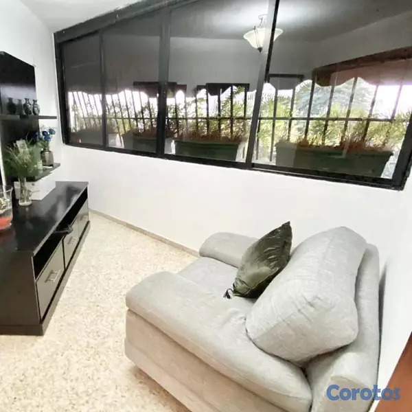 apartamentos - Se vende Apartamento zona universitaria  8