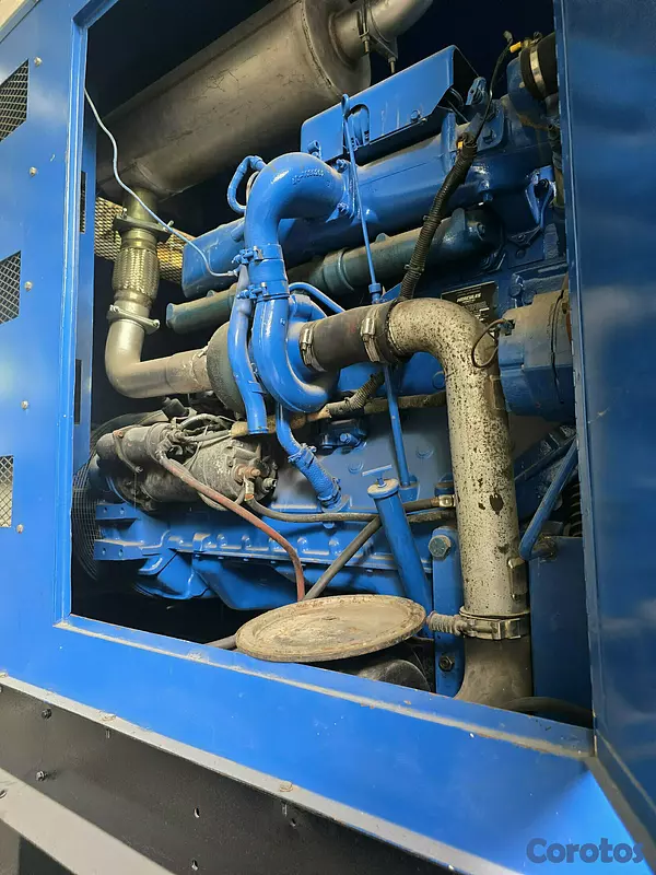 equipos profesionales - Vendo Planta Trifasica de 125 kVA en $475,000 Santo Domingo Norte  4