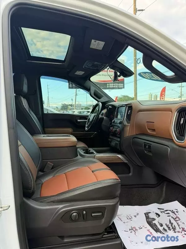 jeepetas y camionetas - Chevrolet Silverado High Country Duramax 2020
 8