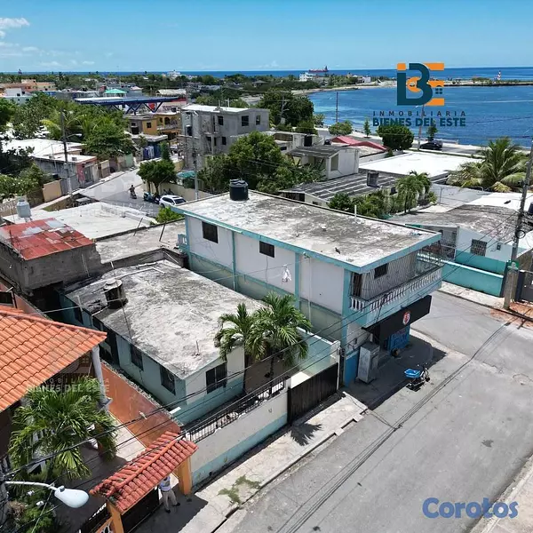 casas - Se vende estrategica propiedad en Miamar, muy bien 1