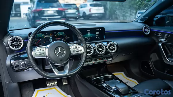 carros - 𝐌𝐞𝐫𝐜𝐞𝐝𝐞𝐬 𝐁𝐞𝐧𝐳 𝐂𝐋𝐀 𝟐𝟓𝟎 5