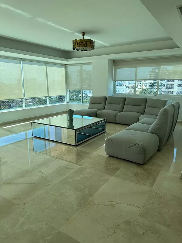 apartamentos - Apartamento en venta Los cacicazgos, Distrito Nacional (T.G)   2