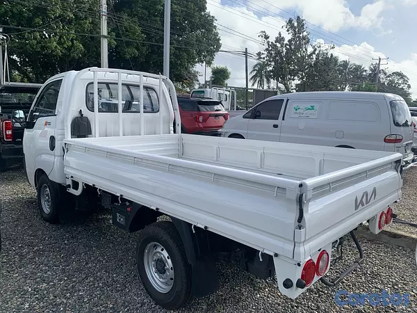 otros vehiculos - KIA K2700  4