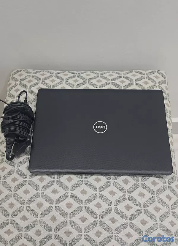computadoras y laptops - Laptop Dell Inspiron 14" 3482 8GB DDR4 320GB HDD 3