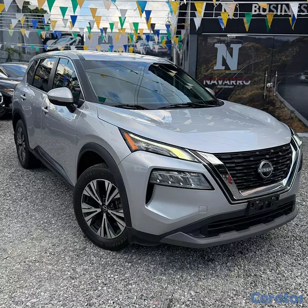 jeepetas y camionetas - NISSAN ROGUÉ SV 2022 6