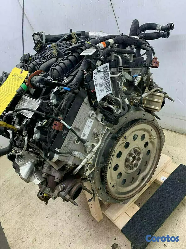 repuestos -  Vendo Motor 3.5L V-6 Lincoln Navigator  2019-2021  TWIN-TURBO V 37 millas 2