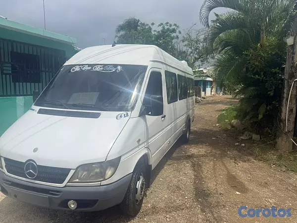 camiones y vehiculos pesados - Mercedes Benz 2007 1
