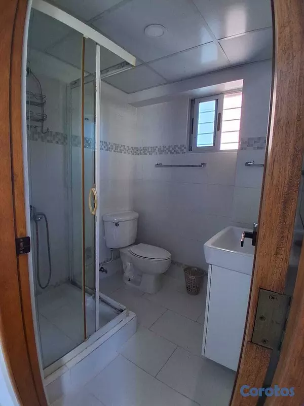apartamentos - Apartamento en piantini   1100 US$ con mantenimien 9