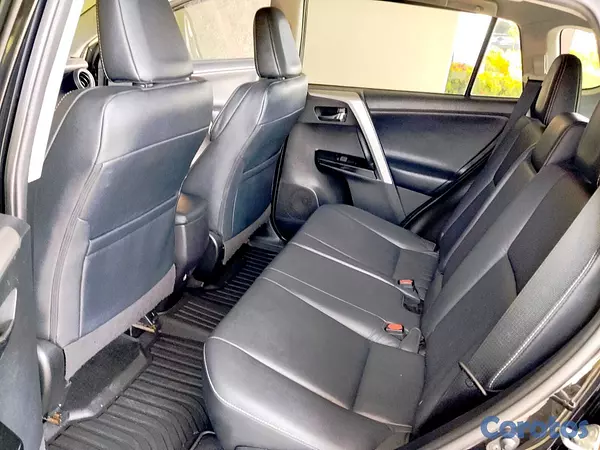 jeepetas y camionetas - TOYOYA RAV4 LIMITE 4X4 AÑO 2017 10