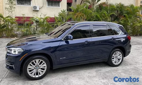 jeepetas y camionetas - 2017 bmw x5 xDrive35i  $22,600 como nueva 10