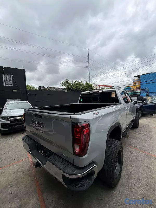 jeepetas y camionetas - 2020 GMC SIERRA 4X4 3.0 DURAMAX GASOL 6