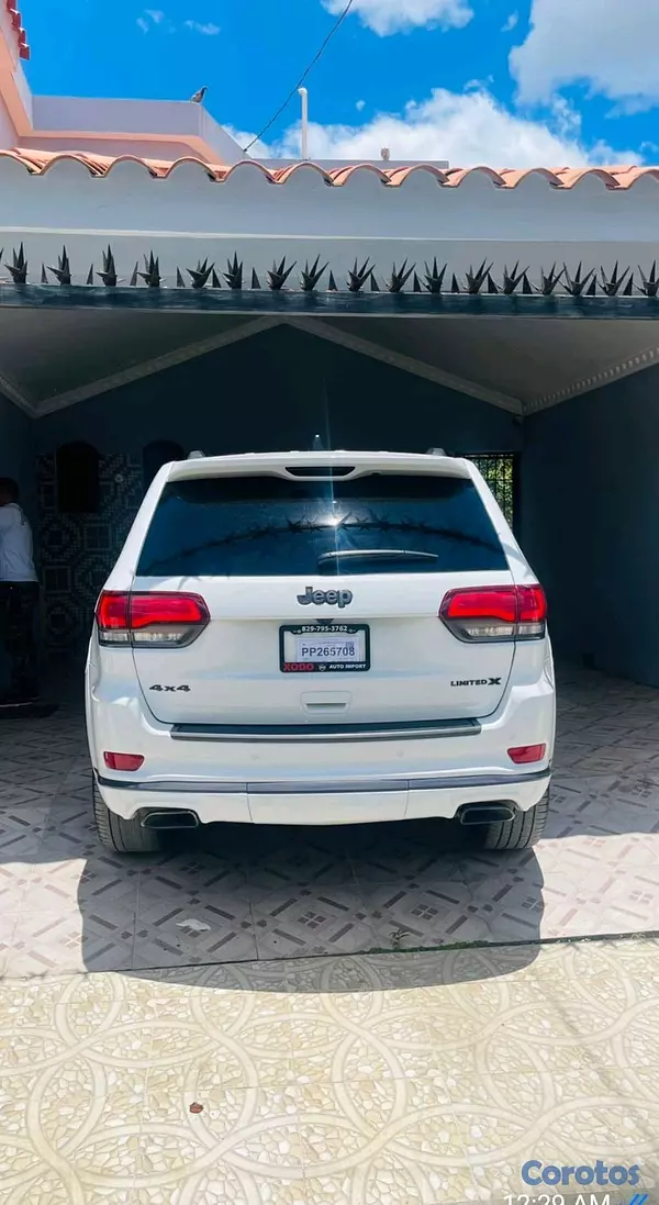 jeepetas y camionetas - Jeep Grand Cherokee 4x4 2020 55,000millas Full techo panorámico 5