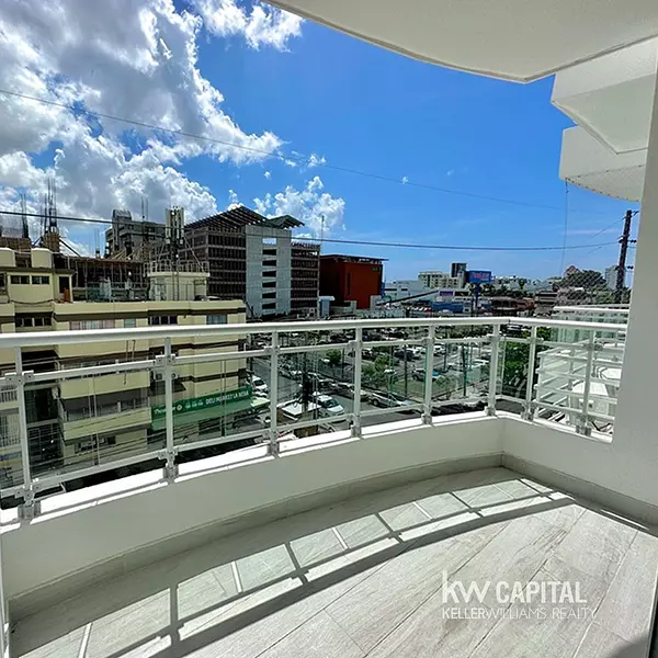 apartamentos - Se alquila apartamento en Evaristo Morales 8