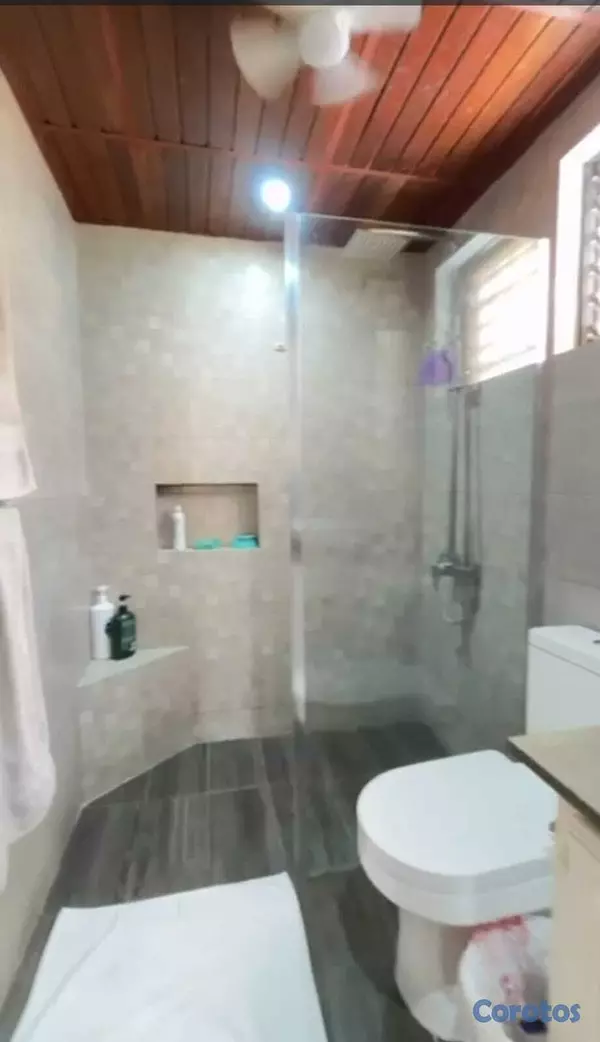 apartamentos - Residencial familiar en Evaristo Morales, 3 habita 9