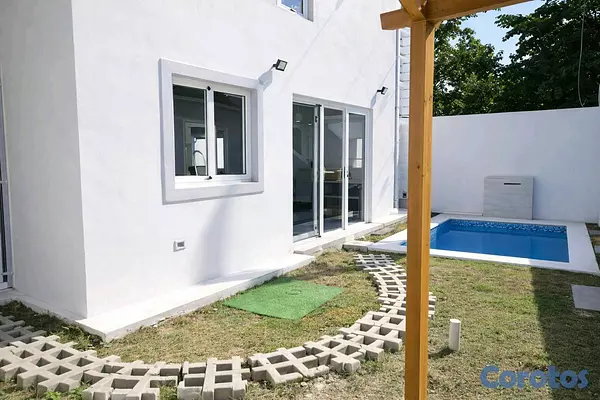 casas - casa cómoda y amplia en puerto plata  2