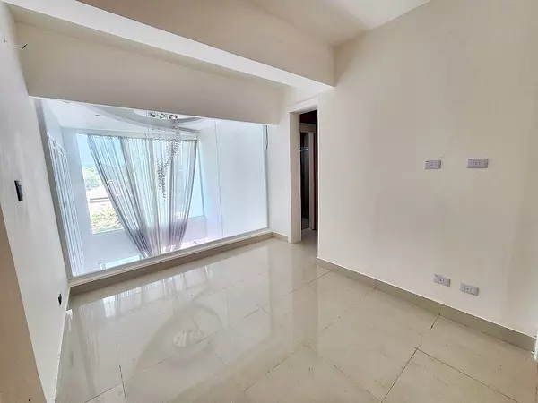 apartamentos - Apartamento tipo penthouse de venta en Los Laureles  2