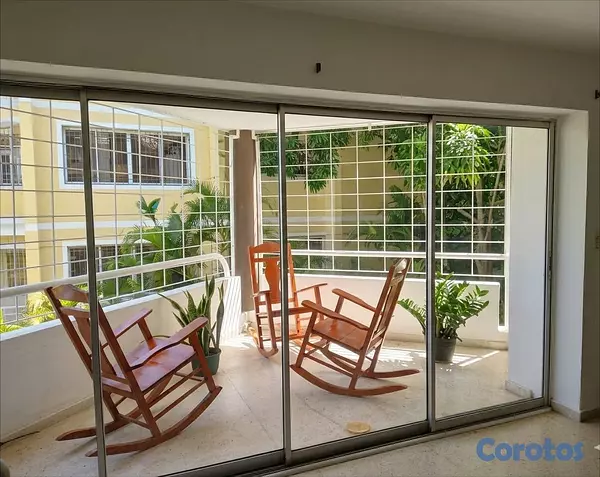 apartamentos - De oportunidad Apartamento en venta en Gazcue en s 1