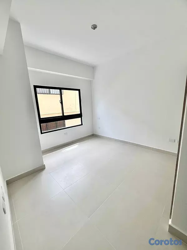 apartamentos - ALQUILO Segundo Piso Con Terraza En Viejo Arroyo H 9