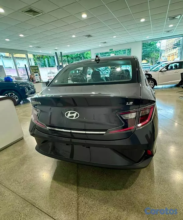 carros - HYUNDAI GRAND I-10 2026 4