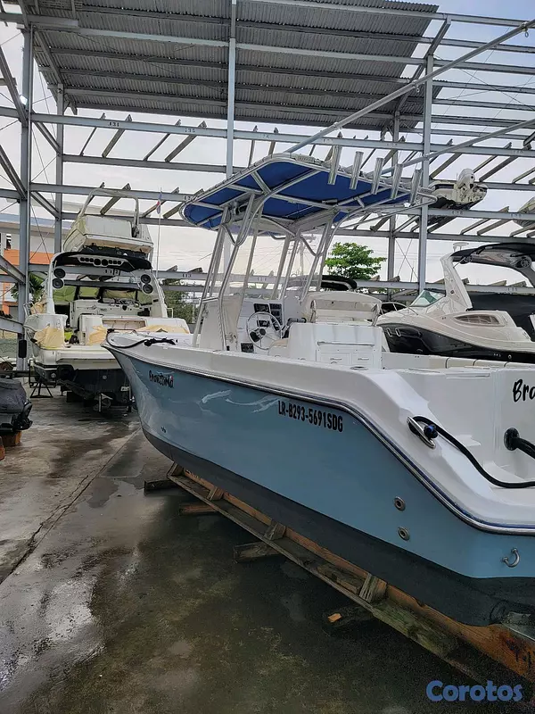 botes - bote marca POLAR con 2 motores Suzuki 140 año 2015, 23 pies 3