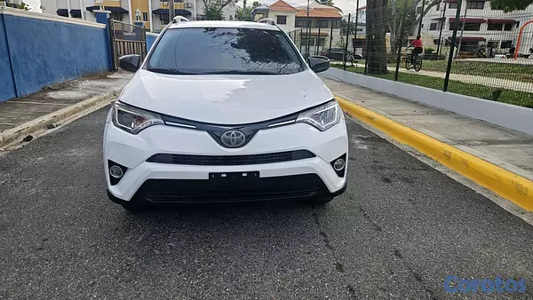 jeepetas y camionetas - Toyota rav4 2018 4wd 4