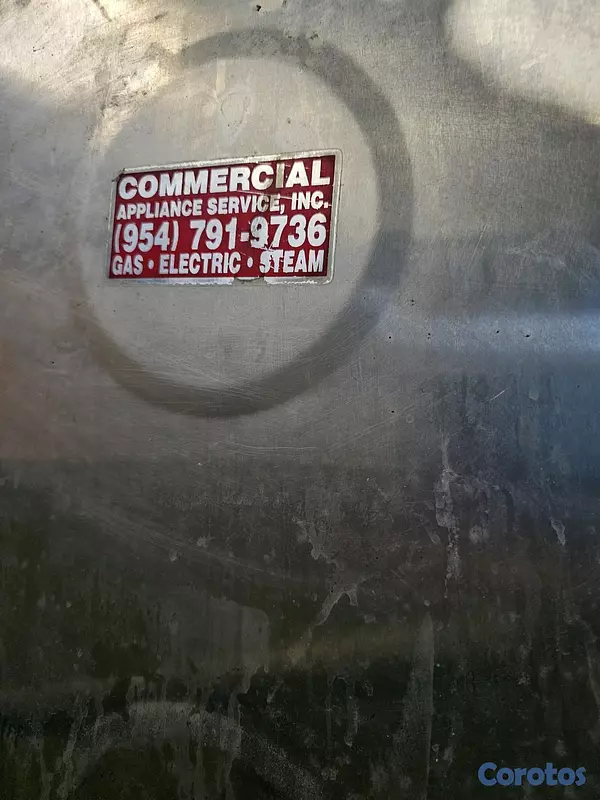 equipos profesionales - Lavavajillas industrial en acero inoxidable  9