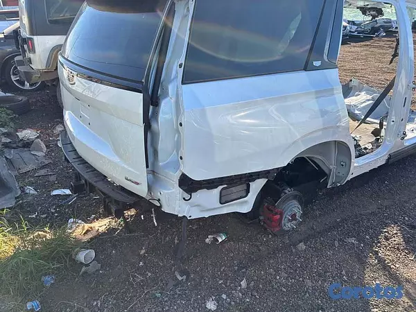 repuestos - VENTA – PARTE TRASERA COMPLETA  Cadillac Escalade  1