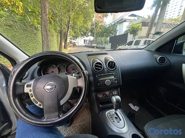 jeepetas y camionetas - Nissan qashqai 2011 6
