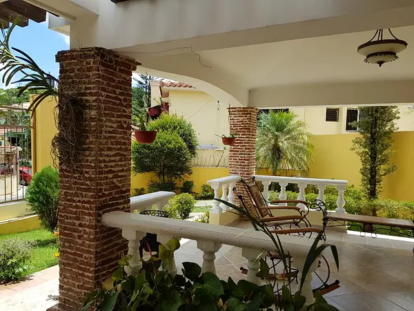casas - Vendo Caca en  Laderas de Arroyo Hondo 2