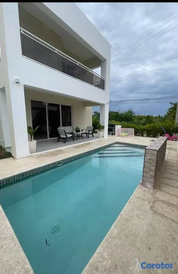 casas vacacionales y villas - Venta y renta villa de 3 habitaciones en Punta Cana 7