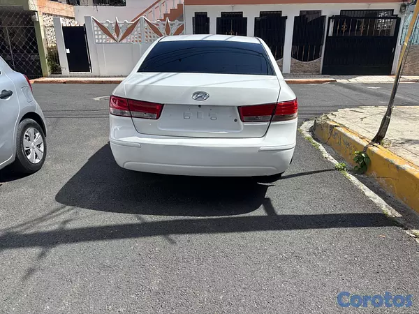 carros - Vendo Hyundai Sonata n20 del año 2012, en excelent 5
