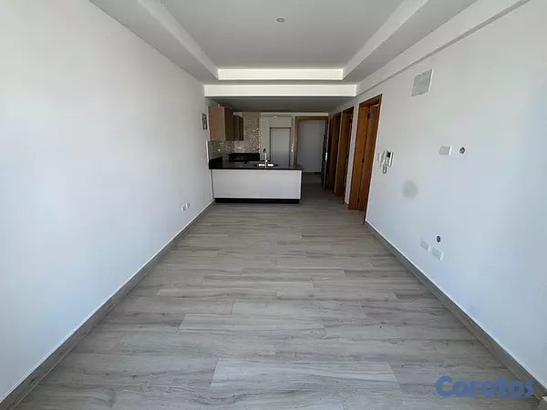 apartamentos - alquiló piso 9 urbanización real una habitación 1.5 baños parqueo techado nuevo  3