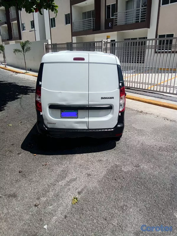 jeepetas y camionetas - Furgoneta Renault 2015 3