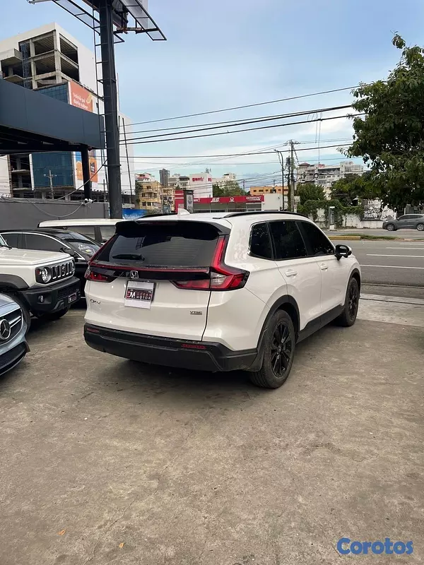 jeepetas y camionetas - Honda CRV EXL AWD 2024 6