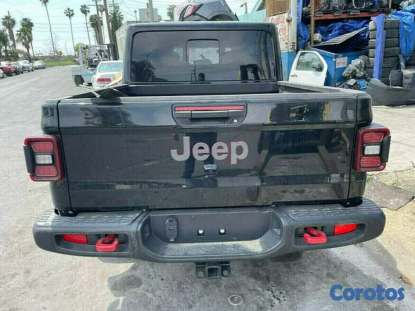 repuestos - 🚨 VENDO COMPUERTA TRASERA 2022 JEEP GLADIATOR RUBICON🚨
     SOLO PARA PIEZAS 4