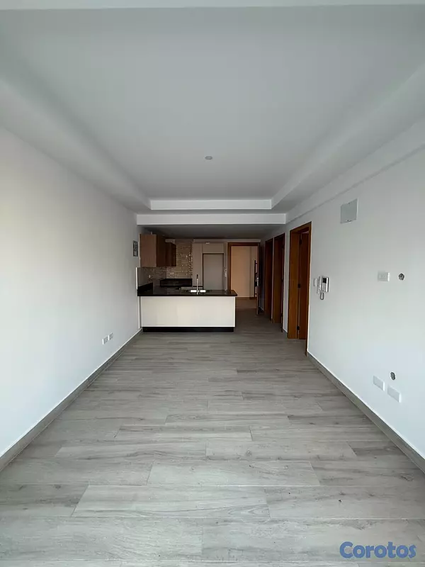 apartamentos - Urb. Real Torr Moderna, área social, ejecutivo busca Tranquilidad y el confort  3