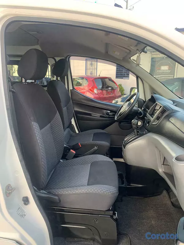 otros vehiculos - NISSAN NV200 VANETTE 6