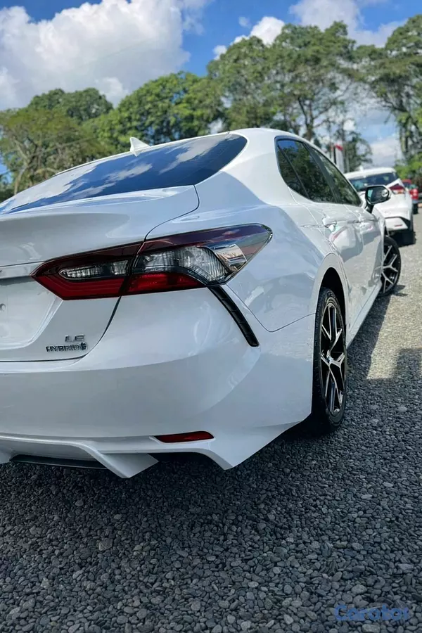 carros - Toyota Camry Híbrido 2021 3