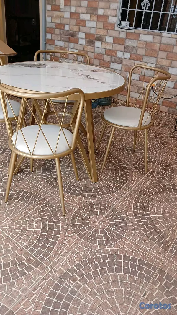 muebles y colchones - Juego de comedor en metal  2