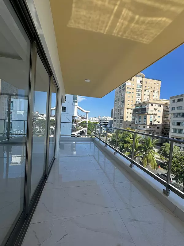 apartamentos - Apartamento en Venta, Los Cacicazgos USD 360,000   3