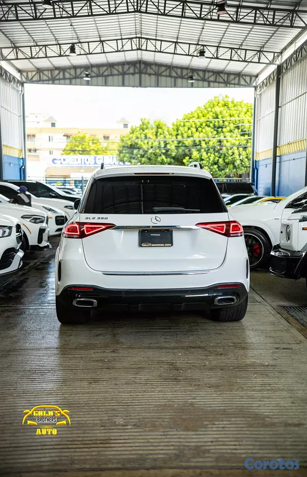jeepetas y camionetas - Mercedes Benz GLE 350 AMG 2022 Clean Carfax Recien 6